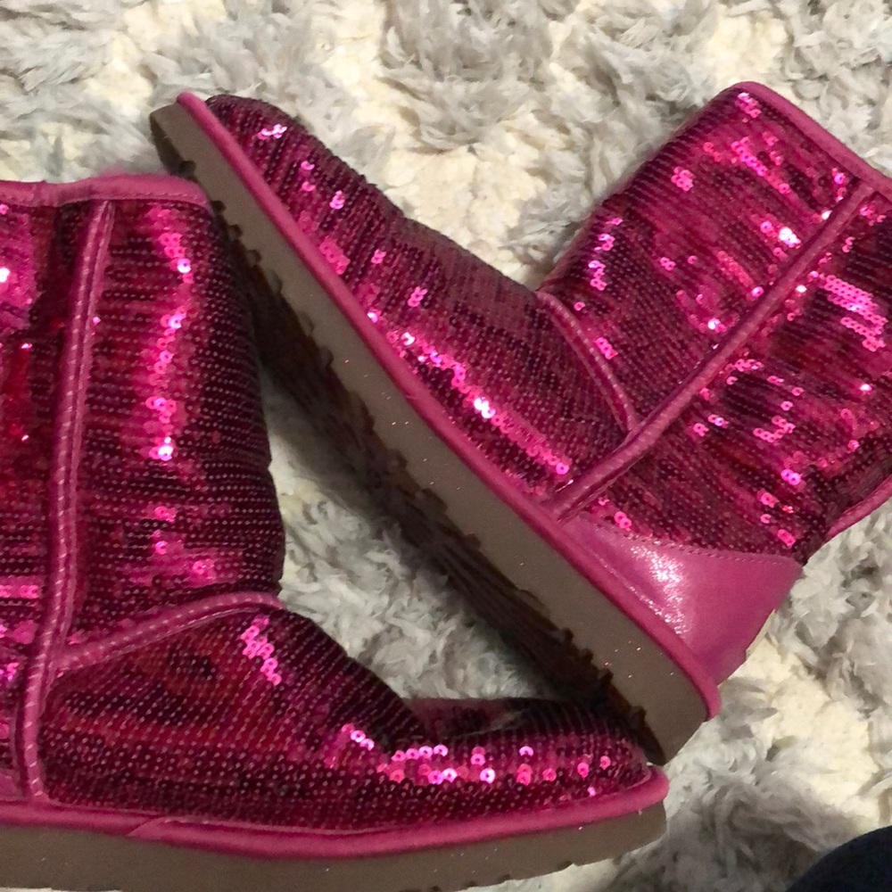 Sparkly uggs size 9 limited edition collection